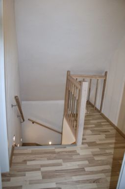 Abschluss oberes Treppen-Podest